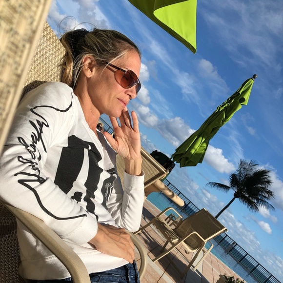 Meet your Posher, Chris - Picture 1 of 1